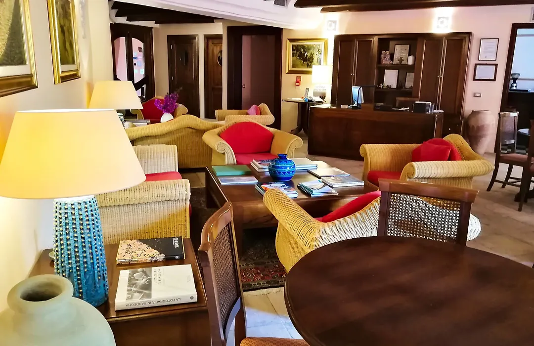 Hotel Il Vecchio Mulino-1